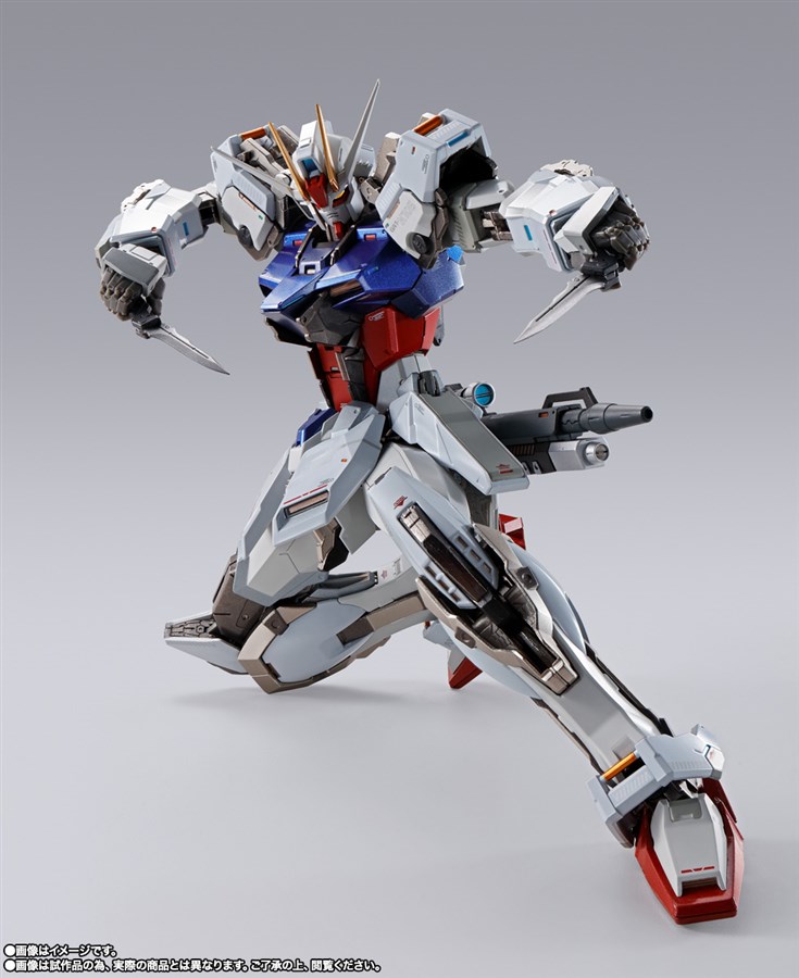 METAL BUILD Strike Gundam -Heliopolis Rollout Ver.- Goes on Sale